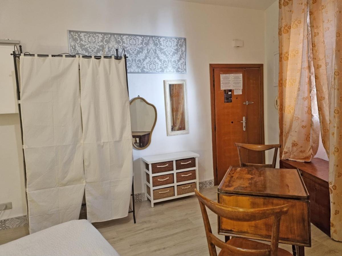 Casa Le Coccole Apartment Livorno Luaran gambar